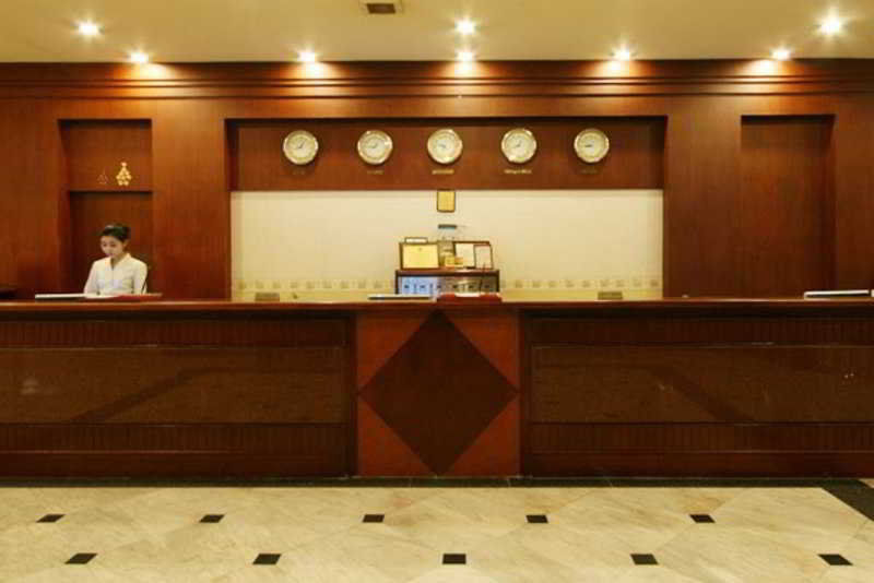 Tarin Hotel Chiang Mai Luaran gambar
